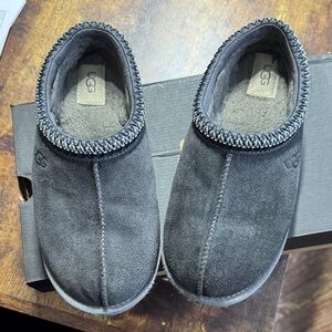 UGG Kids Charcoal Slippers